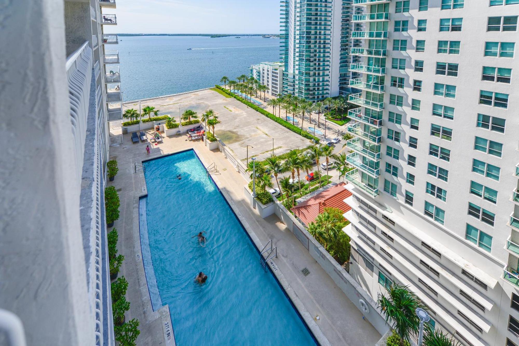 Amazing 3 Bedroom Condo At Brickell With Pool Miami Luaran gambar
